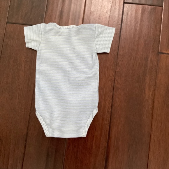 Lot of 6 Baby Boy Clothing size 0-3 - Picture 11 of 14